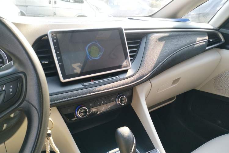 Used Buick GL6 2018 18T 6-Seater Elite Model
