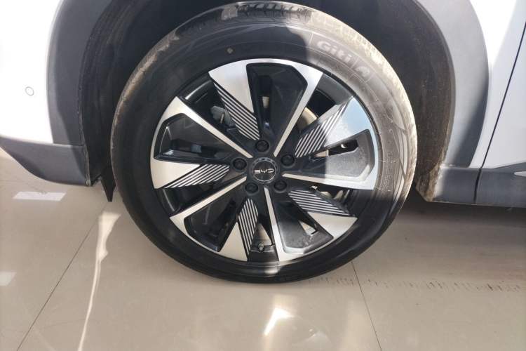 Used BYD Song PLUS New Energy 2025 EV 520km Premium Version