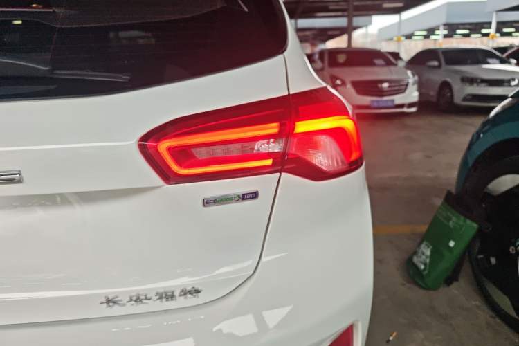 Used Ford Focus 2021 Hatchback EcoBoost 180 Automatic ST Line