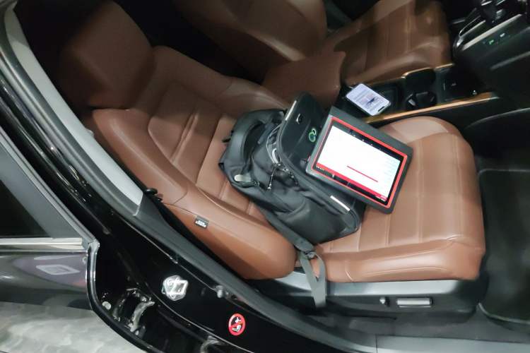 Used Honda CR-V 2021 240TURBO CVT 2WD Fashion Edition
