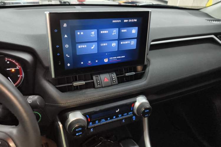 Used Toyota RAV4 2022 2.0L CVT 4x4 Style Plus Edition