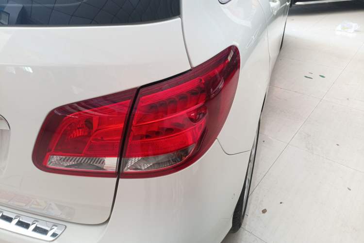 Used Mercedes-Benz B-Class 2015 B 200 Sport Edition