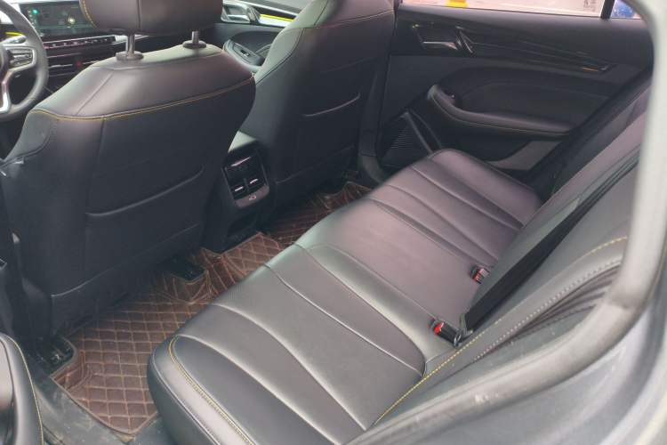 Used Roewe i5 2021 1.5L CVT Starry Edition