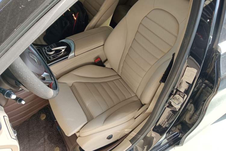 Used Mercedes-Benz C-Class 2015 Facelift C 180 L
