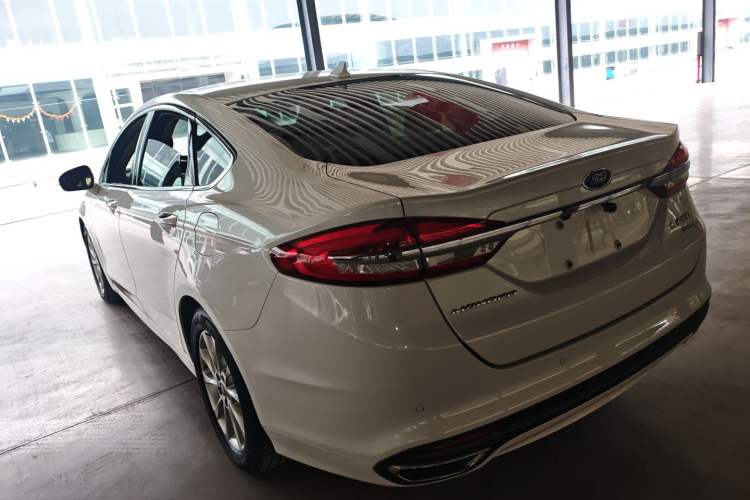 Used Ford Mondeo 2017 EcoBoost 200 Stylish Model
