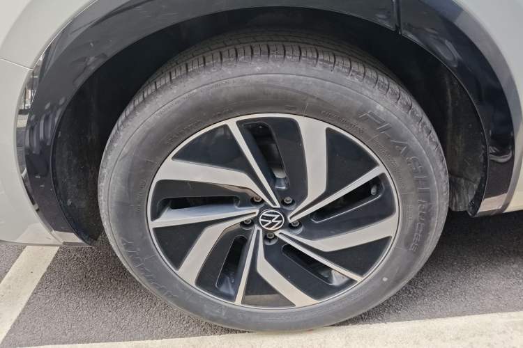 Used Volkswagen Viloran 2024 330TSI Luxury Edition