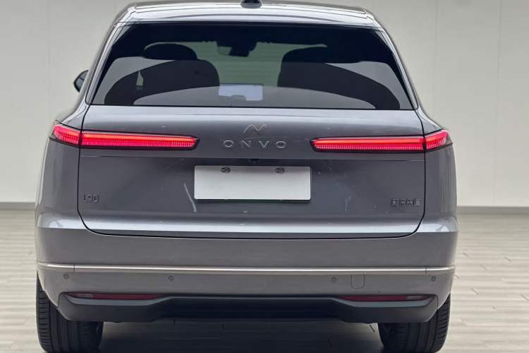 Used ONVO Luxeed L90 2025 Model—Max Six-Seater Version