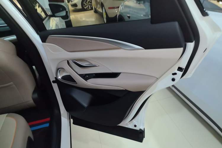 Used BYD Song Pro New Energy 2024 HONOR Edition DM-i 110KM Excellence Model
