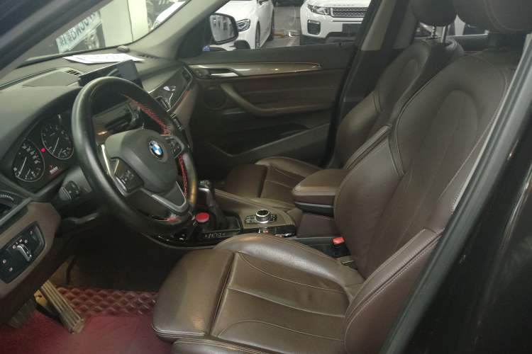 Used BMW X1 2016 sDrive20Li Luxury Model
