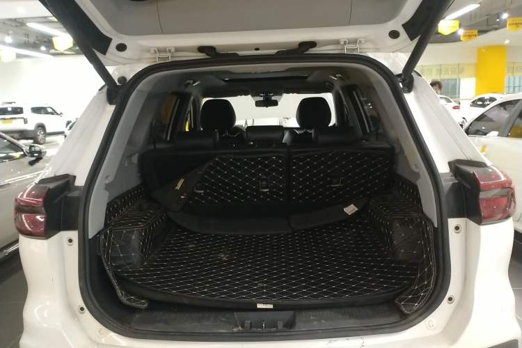 Used Chery Tiggo 8 2020 Facelifted Version 290TGDI Automatic Elite Edition
