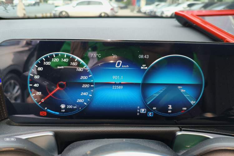 Used Mercedes-Benz GLB 2023 GLB 220 Fashion Model
