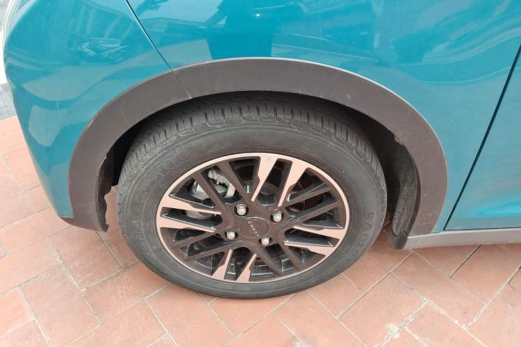 Used Chery Little Ant 2022 Restyled Version Sweet Pink Edition Half-Sugar Version 30.6 kWh 30 kW 301 km
