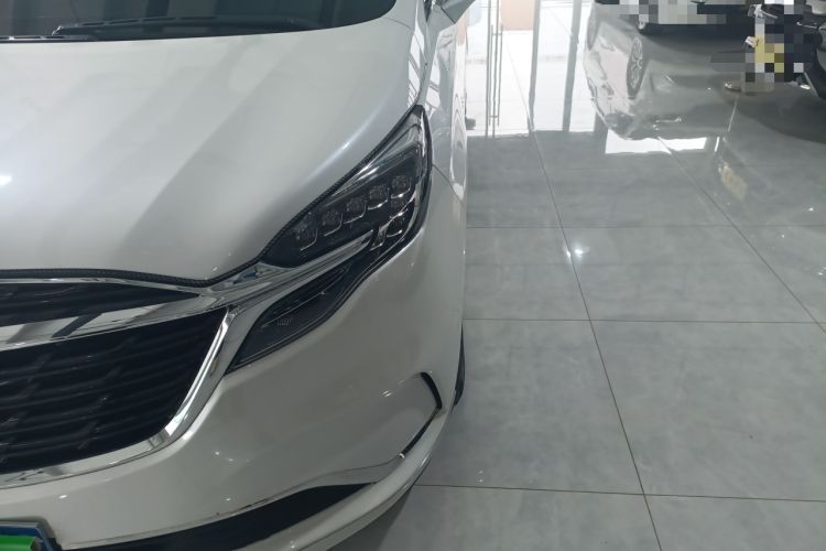 Used Buick GL8 2021 ES Landtrek 653T Comfort Edition