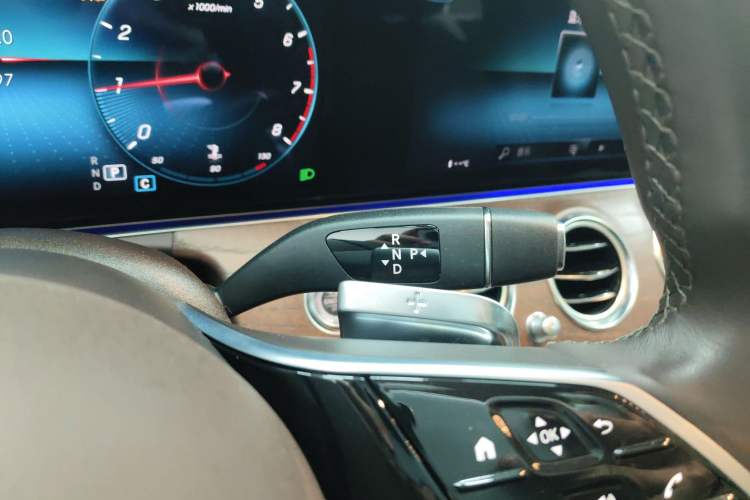 Used Mercedes-Benz E-Class 2023 Updated E 300 L Luxury Edition
