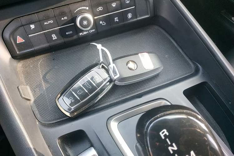 Used Haval F7 2019 2.0T Four-Wheel Drive iJoy China V Standard
