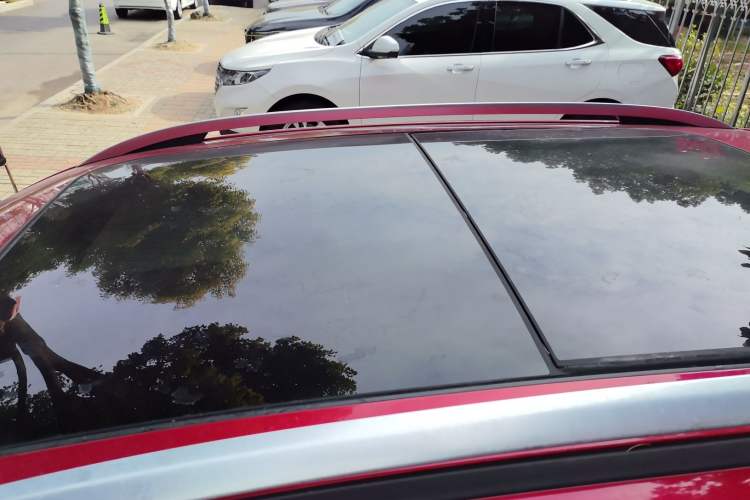 Used Roewe RX3 2018 1.6L CVT Internet Smart Edition
