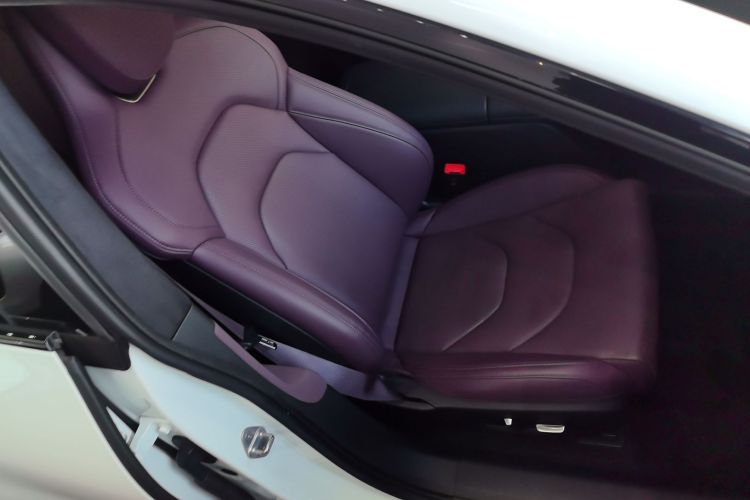 Used Xiaomi Auto SU7 2024 Four-Wheel Drive Ultra-Long Range Advanced Intelligent Driving Max Edition