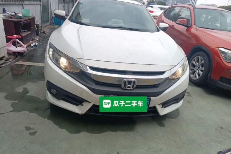 Used Honda Civic 2016 220TURBO CVT Luxury Edition