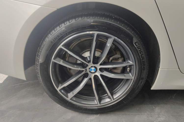 Used BMW 5 Series 2022 525Li M Sport Package
