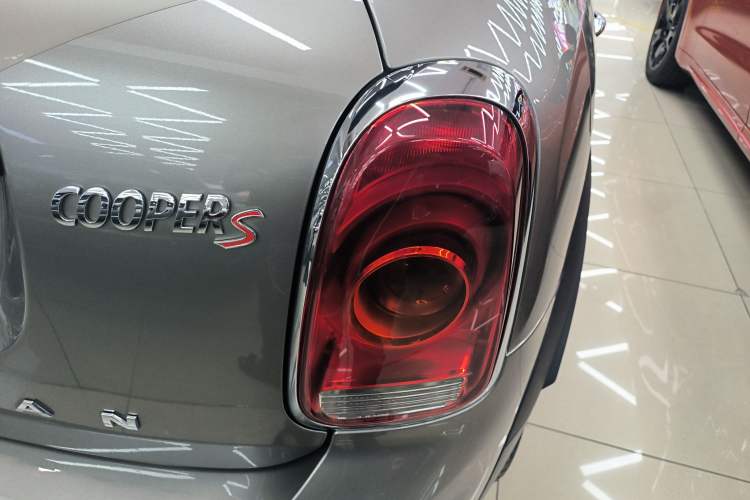 Used  Countryman 2018 2.0T COOPER S ALL4 Artist
