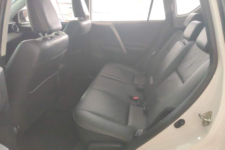 Used Toyota RAV4 2018 2.5L Automatic 4x4 Elite i Edition
