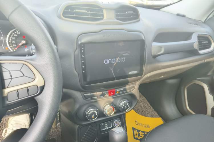 Used  Renegade 2017 180T Automatic High-Energy Version
