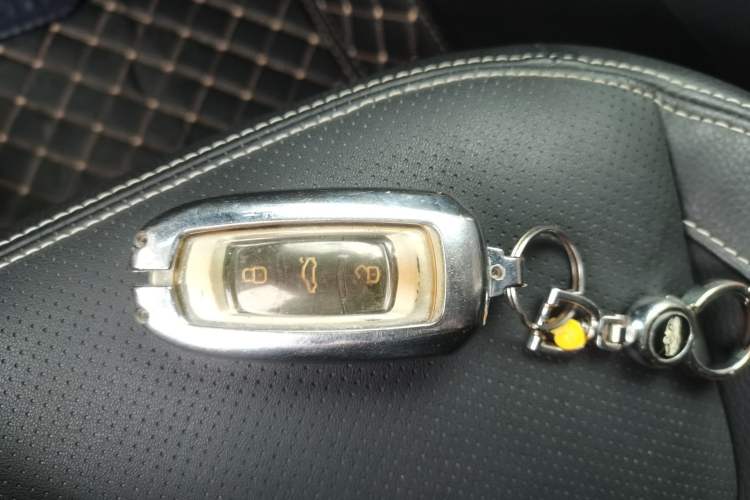 Used Geely Auto Vision X6 2016 1.8L Manual Luxury Model