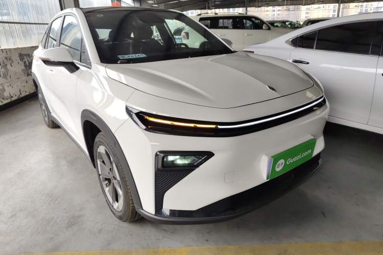 Used Livan Livan 7 2024 450km Executive Version
