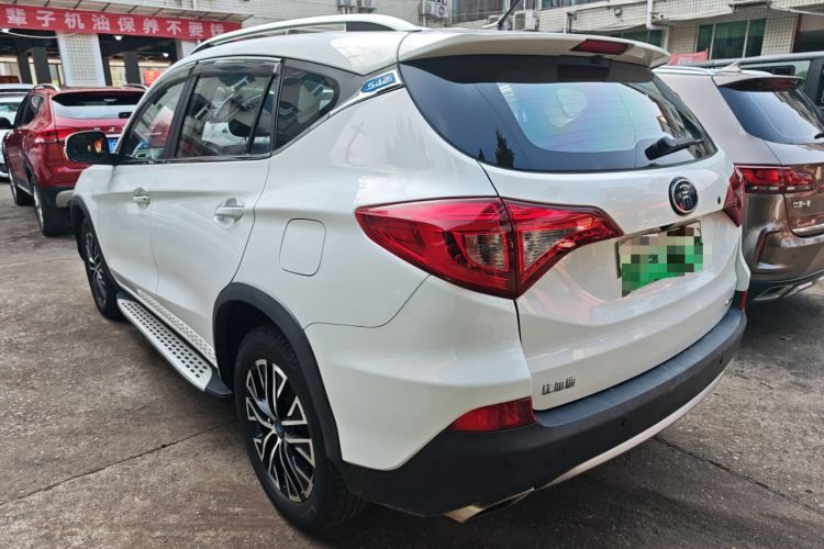 Used BYD Song New Energy 2017 Song DM 1.5TID All-Wheel Drive Luxury Model
