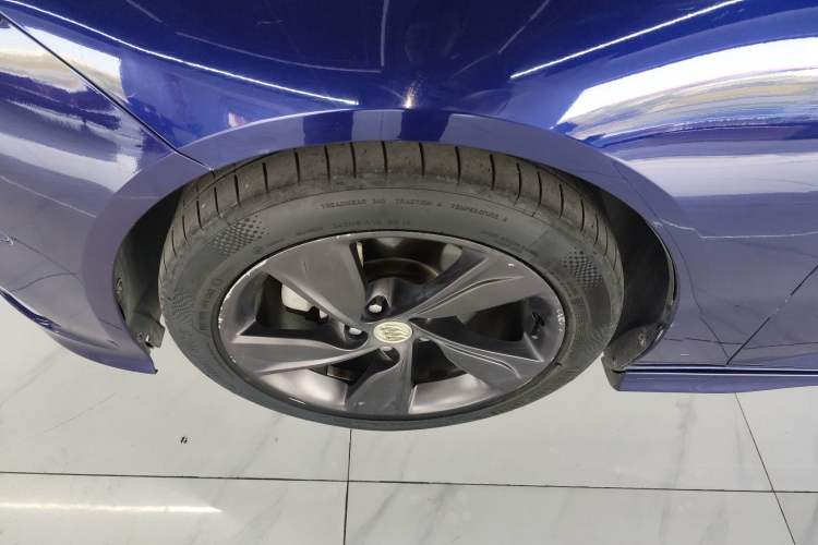 Used Buick Regal 2017 GS 28T Luxury Model
