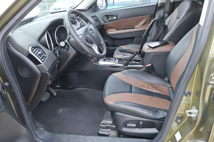 Used GAC Trumpchi GS5 Super 2015 2.0L Automatic Two-Wheel Drive Elite Edition
