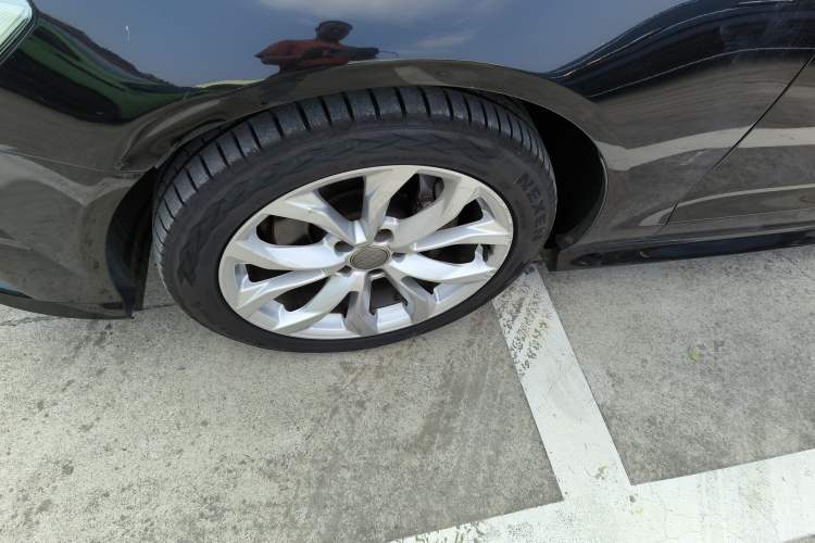 Used Audi A6L 2018 30th Anniversary Edition 35 TFSI Fashion Model
