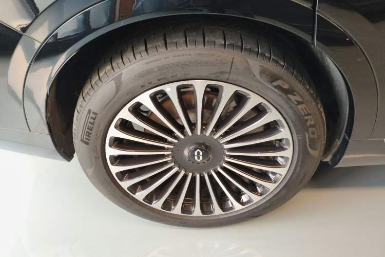 Used Hima AITO M9 2024 All-Electric Ultra Version 100 kWh 5-Seater Model