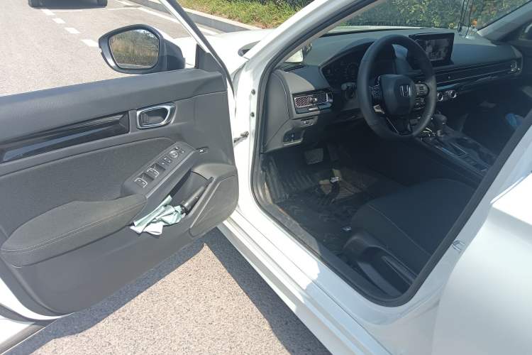 Used Honda Civic 2022 240TURBO CVT Dynamic Edition
