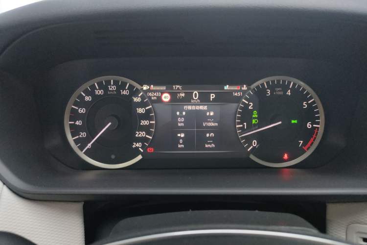 Used Land Rover Discovery 2023 360 PS R-Dynamic S