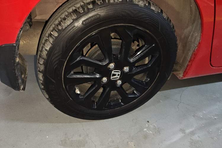 Used Honda Fit 2016 1.5L LXS CVT Comfort Sunroof Version
