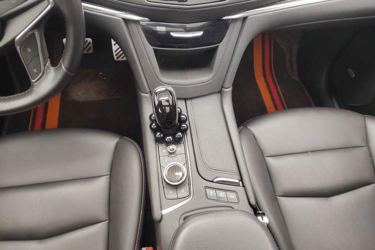 Used Cadillac XT5 2021 28T Luxury Version