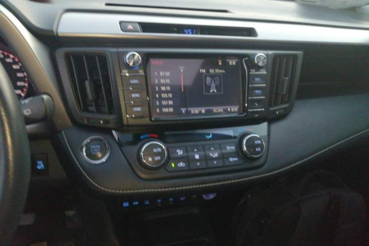 Used Toyota RAV4 2018 2.5L Automatic 4x4 Elite i Edition
