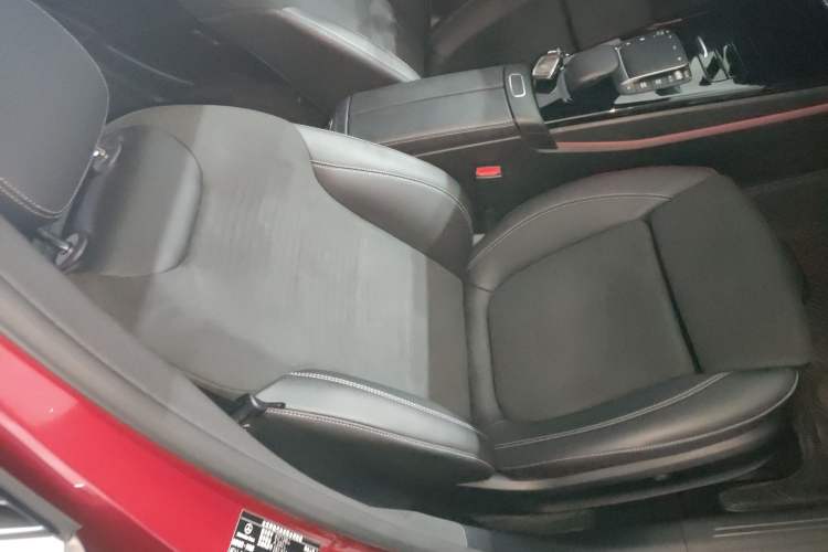 Used Mercedes-Benz A-Class 2021 A 200 L Sport Sedan Fashion Model
