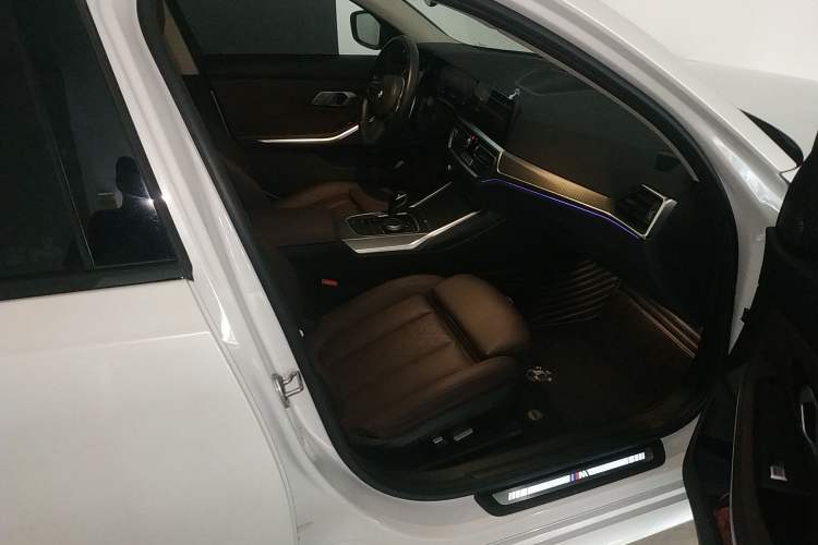 Used BMW 3 Series 2022 330i M Sport Night Edition
