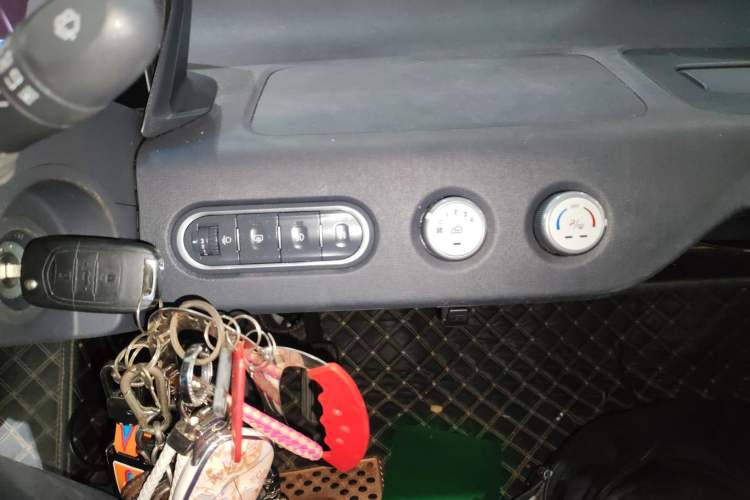 Used Baojun E100 2019 250KM Smart Drive Edition
