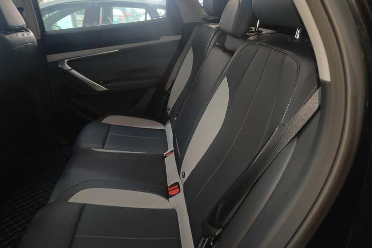 Used Geely Auto FX11 2024 1.5TD DCT Prestige Edition
