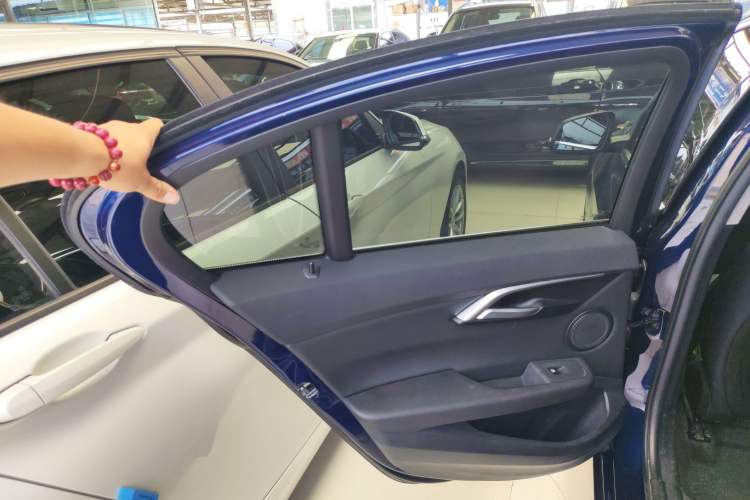 Used BMW 1 Series 2018 Facelifted 118i Sport Edition
