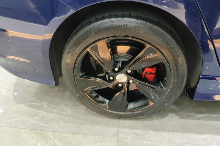 Used Buick Regal 2020 GS 28T Prestige Model
