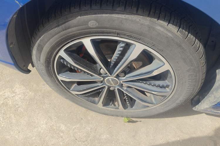 Used Roewe i5 2020 1.5L Automatic 4G Connect Luxury Flagship Edition
