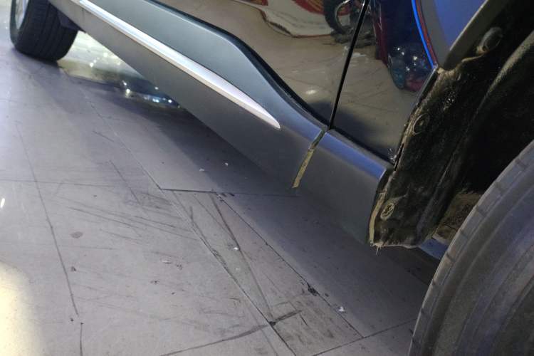 Used Toyota Wildlander 2022 Dual-Engine 2.5L E-CVT Two-Wheel Drive Luxury PLUS Edition
