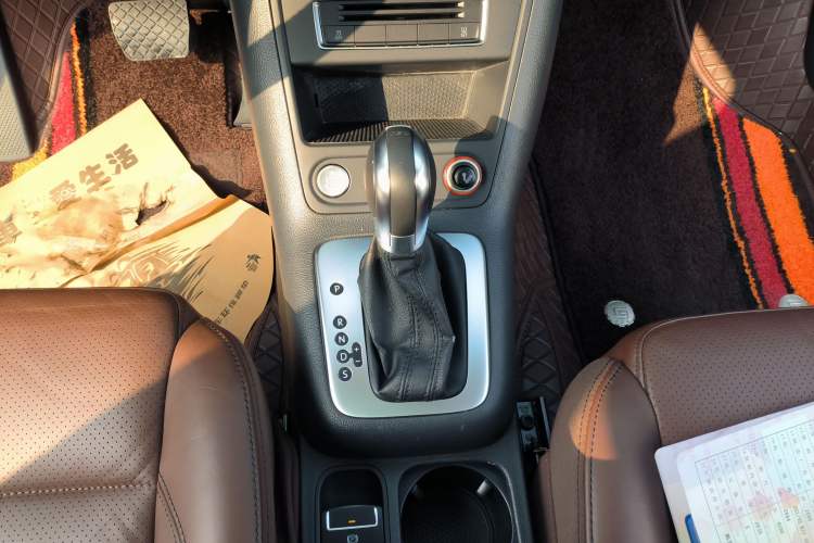 Used Volkswagen Tiguan 2015 1.8TSI Automatic Two-Wheel Drive Luxury Model
