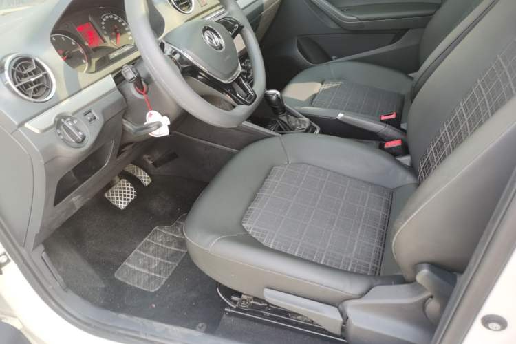 Used Volkswagen Jetta 2017 1.5L Automatic Comfort Model