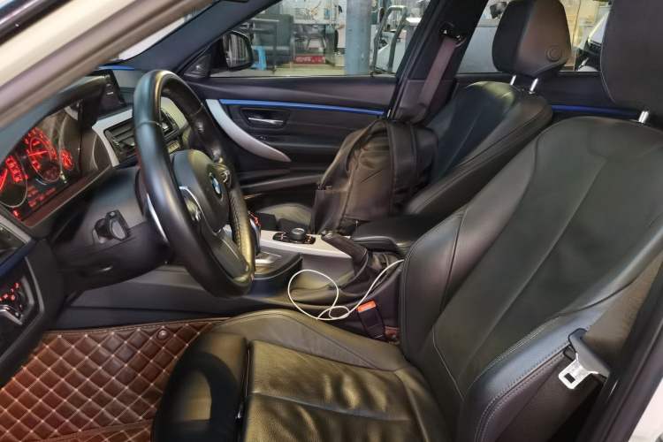 Used BMW 3 Series 2018 320i M Sport Package