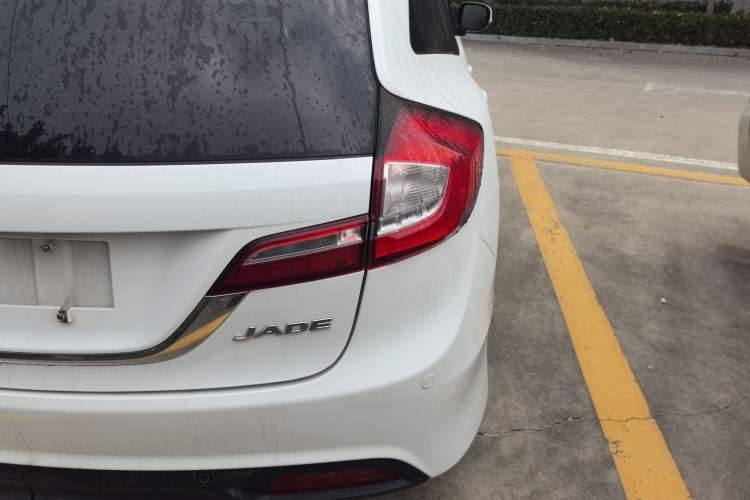 Used Honda Jade 2016 1.8L Automatic Comfort Elite Version 5 Seats
